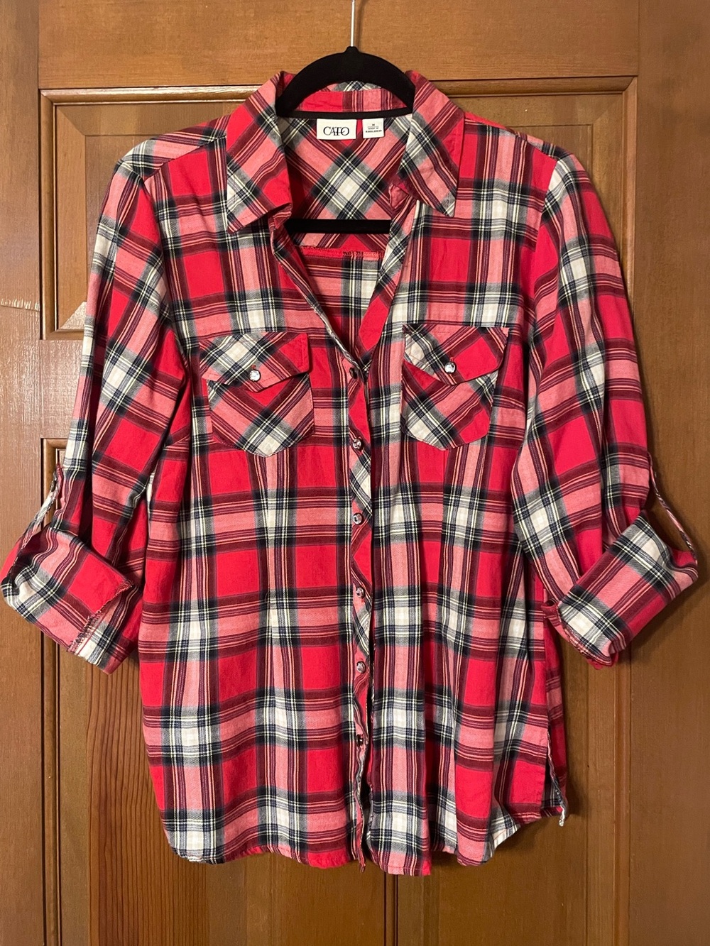 EUC Women’s Cato Red and White Plaid Button-Down Shirt Size Medium